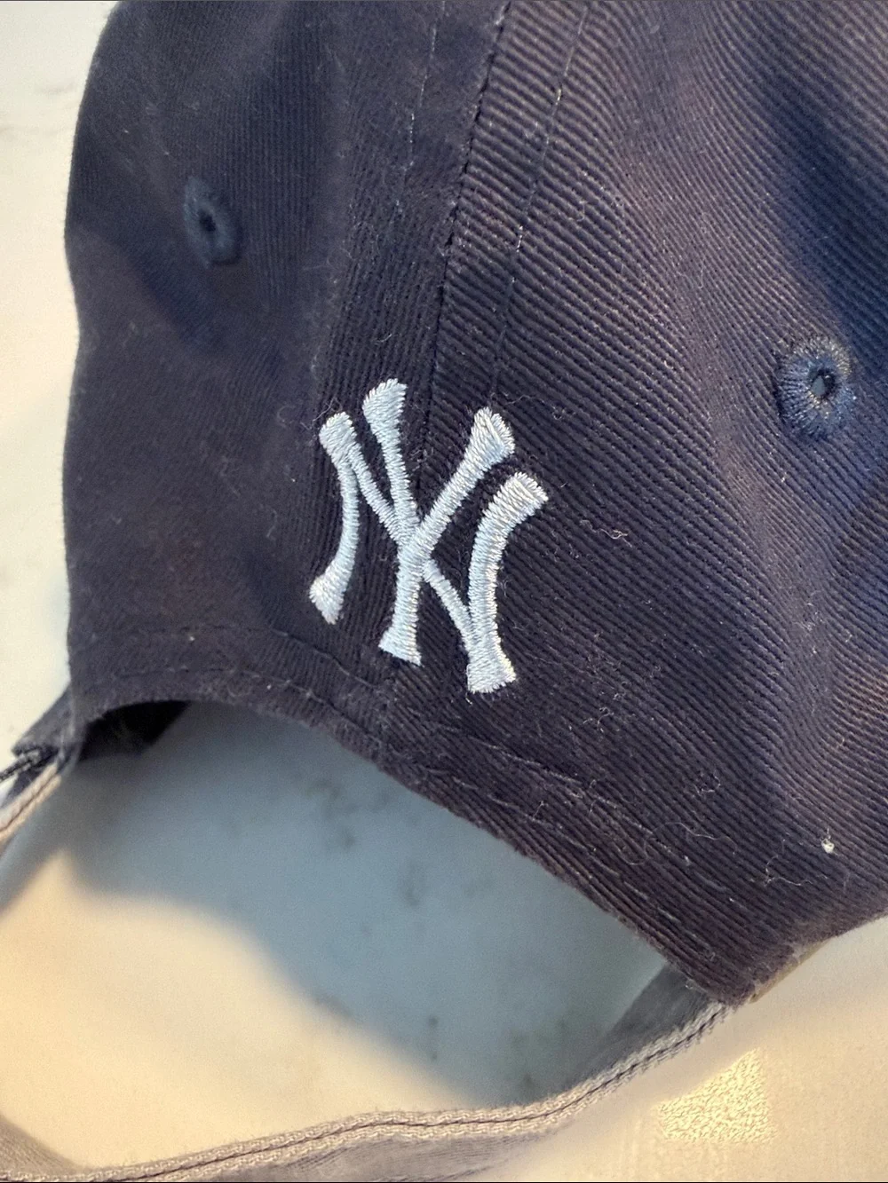 New York Yankees Black and Gray 9TWENTY Adjustable Cap